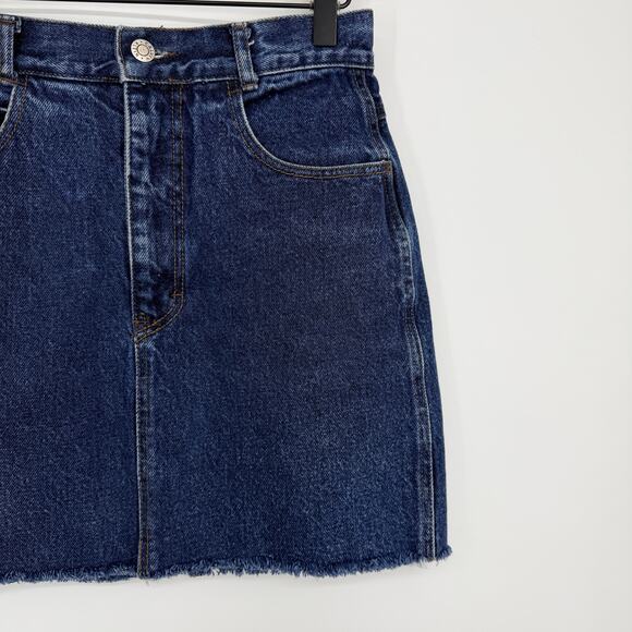 Vintage Calvin Made In the USA Raw Hem Denim Mini Cotton Skirt Y2K Womens 7/8 - Picture 3 of 8